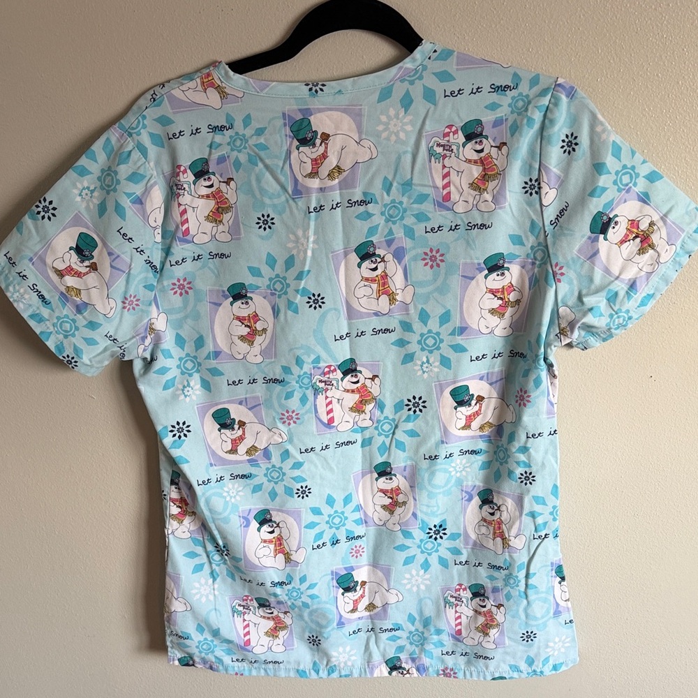 Frosty the Snowman Print Scrub Top - Picture 3 of 4